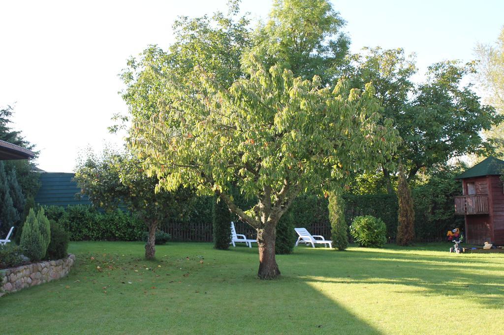Ferienwohnung Landsitz Rügen Glowe Exterior foto