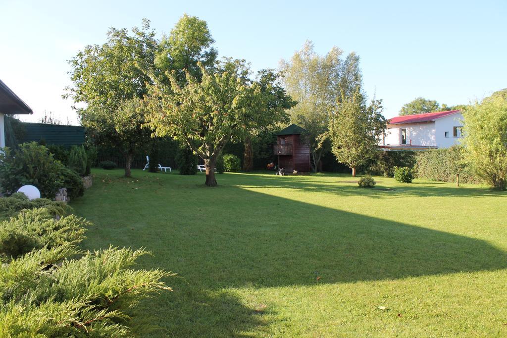 Ferienwohnung Landsitz Rügen Glowe Exterior foto